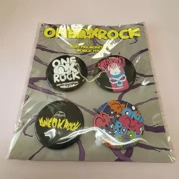 2024 PREMONITION WORLD TOUR 캔뱃지