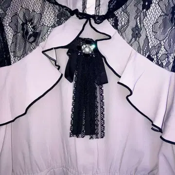 ROJITA 원피스 어깨 레이스 유아테야 브로치 포함 지뢰계