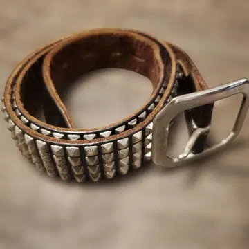 HTC 스타일 스터드 벨트 실버