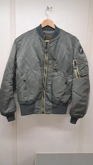 컨디션 최상 토이즈 맥코이 ma-1 알버트 터너 toys mccoy