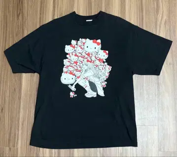 이토 준지 x 산리오 캐릭터즈 갸루 토미에 x 헬로키티 XL