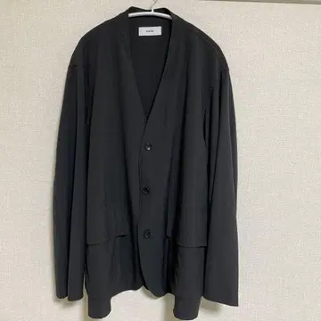 marka FIELDMAN JACKET