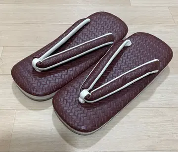 C. 셋타 조리 흰색 하나오 브라운