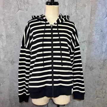 MUSE BY ROCHAS Premiere 지퍼 후드티