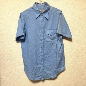 네펜데스 락마운트 콜라보레이션 아이템 반팔 셔츠 라이트 블루