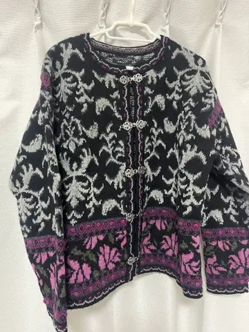 skyr 꽃무늬 울 가디건 M 사이즈