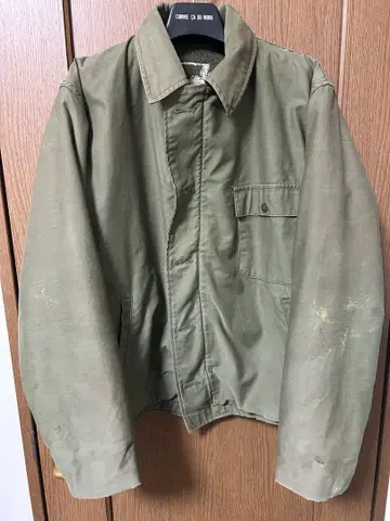 U.S.Navy A2 덱 자켓 후기형 연대 미상 백 페인트 있음