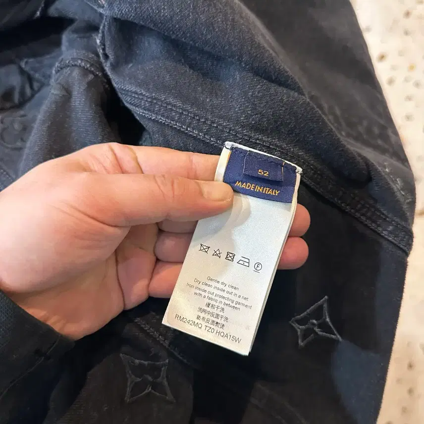 루이비통 엠브로이더드 데님 자켓 사진 7