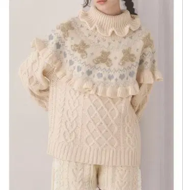 곰 니트 스웨터 메리제니