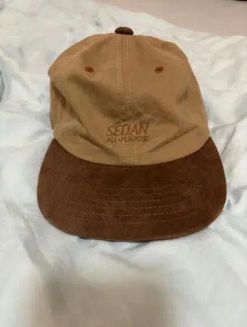 SEDAN ALL-PURPOSE 캡 베이지/브라운