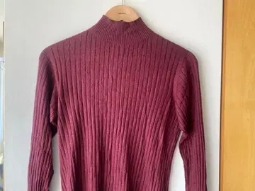 susuri 포에타 리브 니트 하이넥 스웨터 실크 스스리