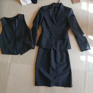 새상품급 수트 5호 자켓 스커트 아오야마