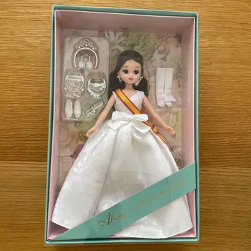 [ 미개봉 새상품 ] 주주 우대 2019년 한정판 리카짱