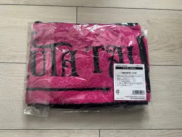 NCT YUTA 토크쇼 머플러 타월