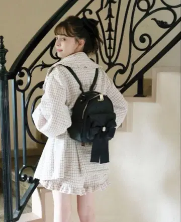 LIZLISA 리즈리사 롱 리본 백팩 블랙