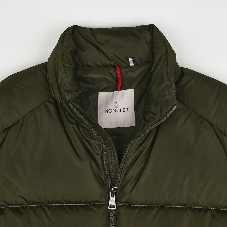 Moncler Tuleries 短款羽绒服