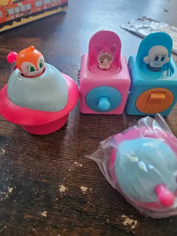 호빵맨 가챠가챠 4개 세트