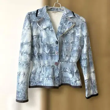 claire Durant 데님풍 블루 계열 자켓 핏감