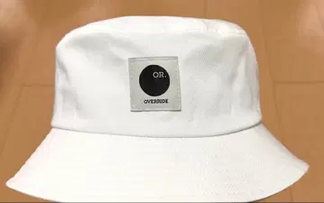 오버라이드 OVERRIDE 버킷햇 화이트 미사용 새상품
