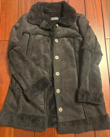 EAST BOY 블랙 무스탕 코트