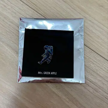 미세스 그린애플 미세스 핀 배지 젠진