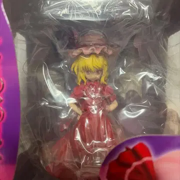 [3월까지] 레밀리아 스칼렛 피규어 한정판 2P 컬러 그리폰