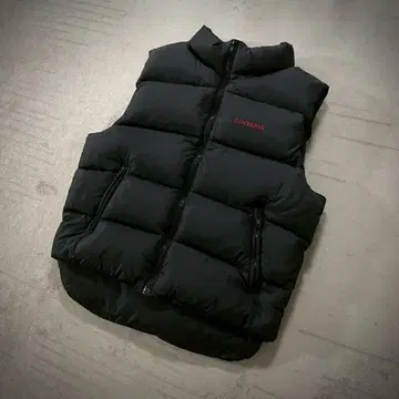 시착만 한 상품 90-00's CONVERSE 다운 베스트 로고 자수 M