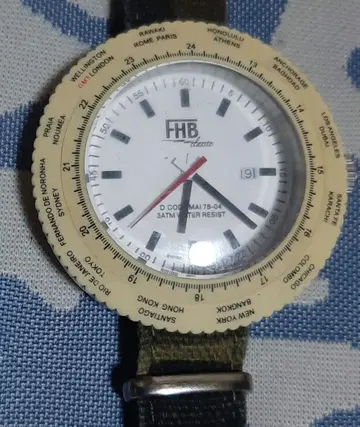 FHB 킹 사이즈 월드 타임 베젤 쿼츠 F505