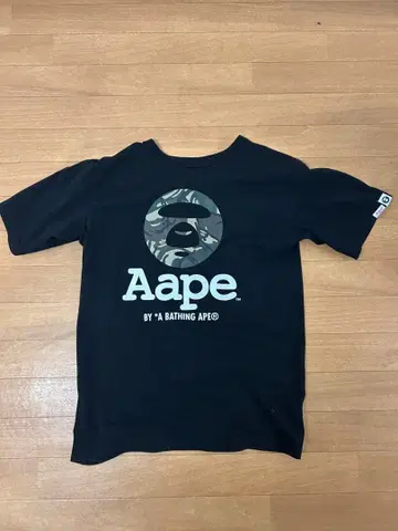 Aape T셔츠