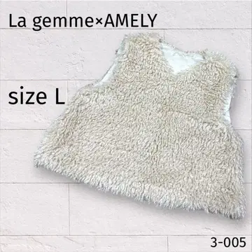 [ 새상품급 ] La gemme 숏 보아 베스트 퐁퐁 아이보리 L