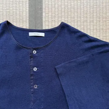 [새상품급] rinoneca 헨리넥 풀오버 Marine 사이즈 L