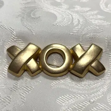 XOX [ 키스&허그 ] 빈티지 골드 컬러 브로치 E.PEARL