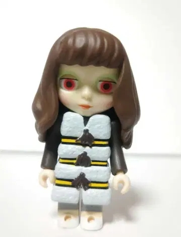 브라이스 큐브릭 아즈텍 라이벌 시나몬 걸