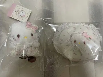 산리오 포레스트 레이스 키티 마스코트 파우치 새상품