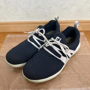 풋조이 경량 골프화 23.5