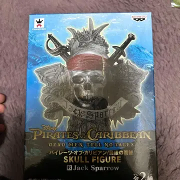 캐리비안의 해적: 죽은 자는 말이 없다 피규어 잭 스패로우