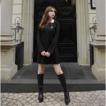 Her lip to 폴로 플리츠 미니 드레스