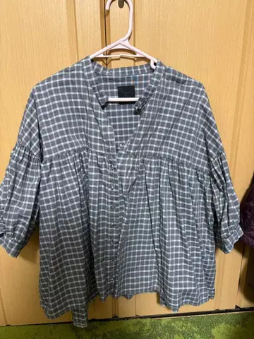 늑대와 올빼미 블라우스