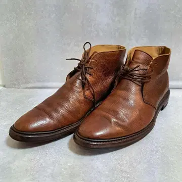 [새상품급] 크로켓앤존스 처카 부츠 브라운 체프스토우