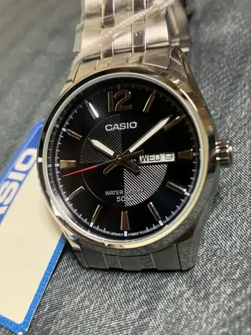 CASIO 손목시계 블랙 새상품 태그 포함 MTP-1335DJ
