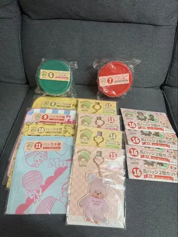 몽치치 엔터테인먼트 복권 손수건 캔뱃지 키링 세트