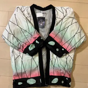 새상품 귀멸의 칼날 짱짱코 L 사이즈 겉옷 한텐 코쵸우 시노부