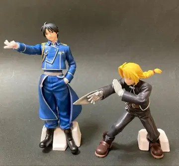 강철의 연금술사 로이 머스탱 에드워드 엘릭 피규어