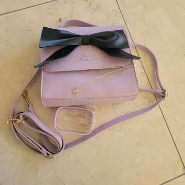 AliceonWednesday 백 수요일의 앨리스 목걸이