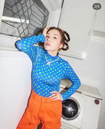 RE. 돋보이는 모노그램 이너 나카 리이사