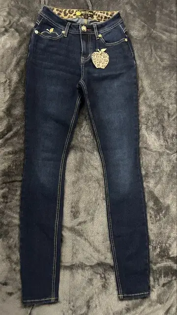 일본 미발매 애플 하의 apple bottom 스키니 데님 갸루