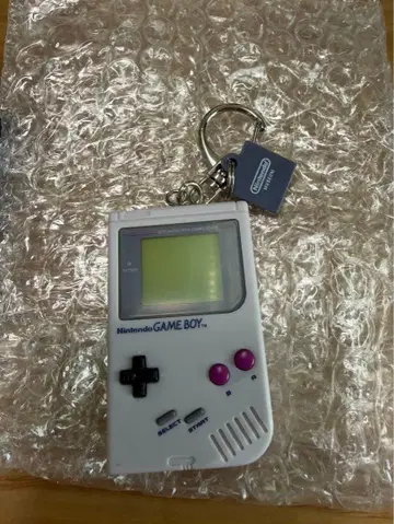 닌텐도 뮤지엄 키링 게임보이