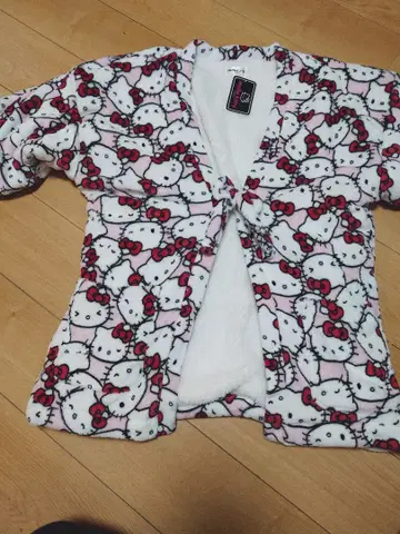 헬로키티 Kitty 한텐 짱짱코 보아