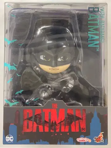 HOTTOYS COSBABY BATMAN (WITH BATARANG)