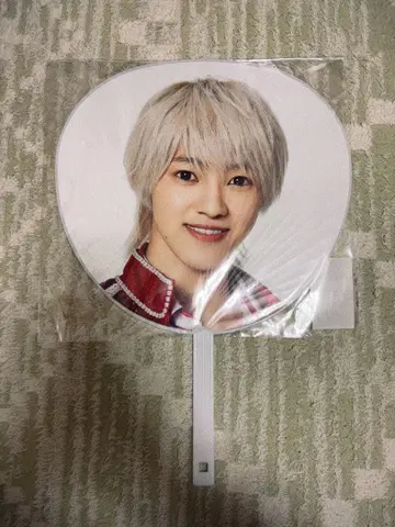 모토키 와쿠 The Shining Star 부채